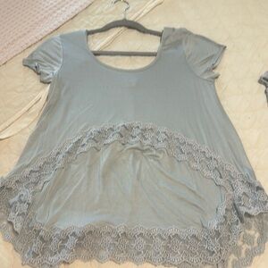 Women’s buckle day trip size small blouse, like new